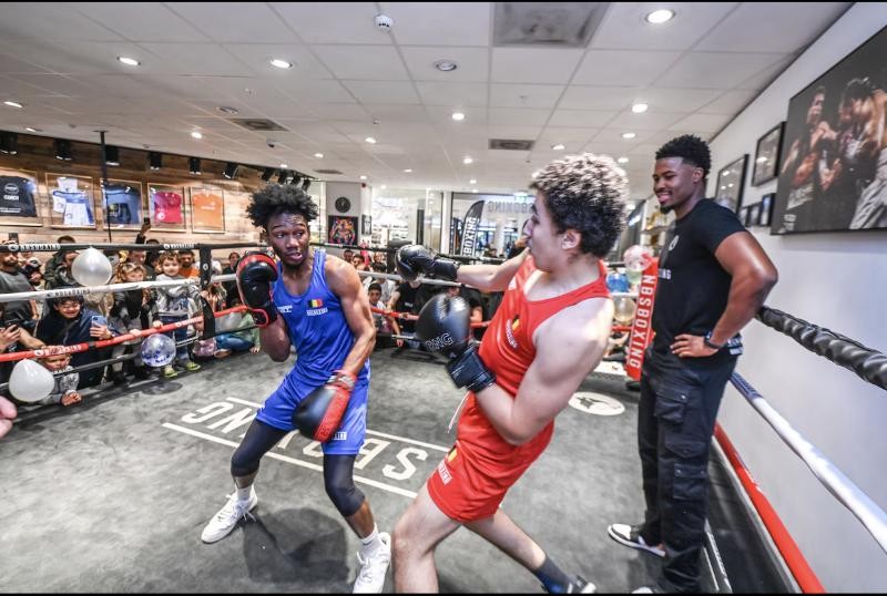 Combat lors d'un open ring au club NBS Boxing à De Brouckère