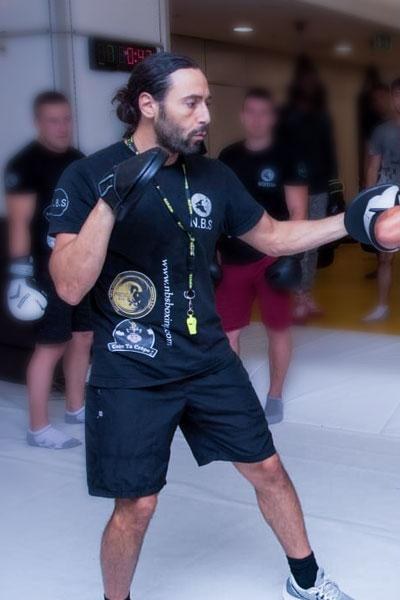 Naoufal Bensouda, fondateur et head coach du club NBS Boxing à Bruxelles